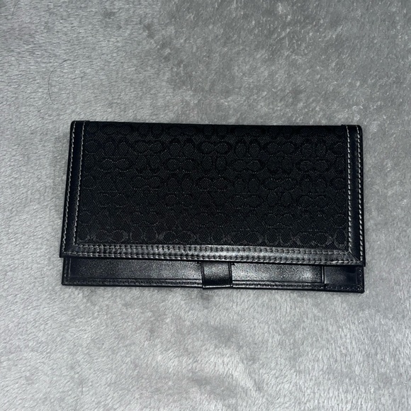 Coach Handbags - Black Coach Jacquard Wallet